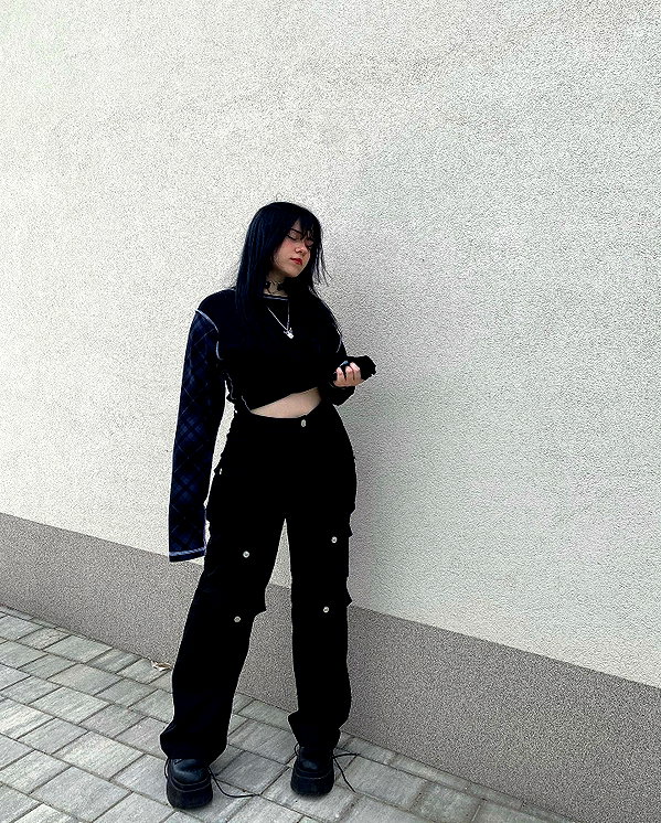 andasrose instagram image archive image