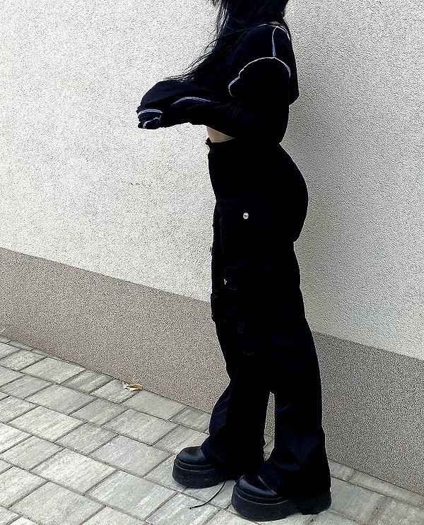 andasrose instagram image archive image