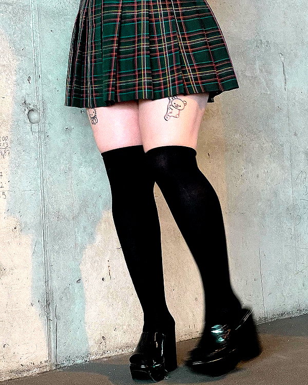 andasrose instagram image archive image