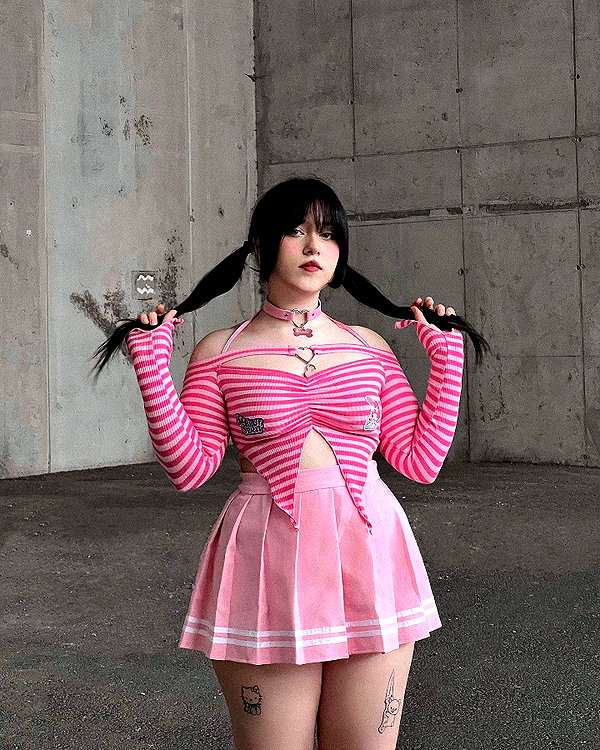 andasrose instagram image archive image