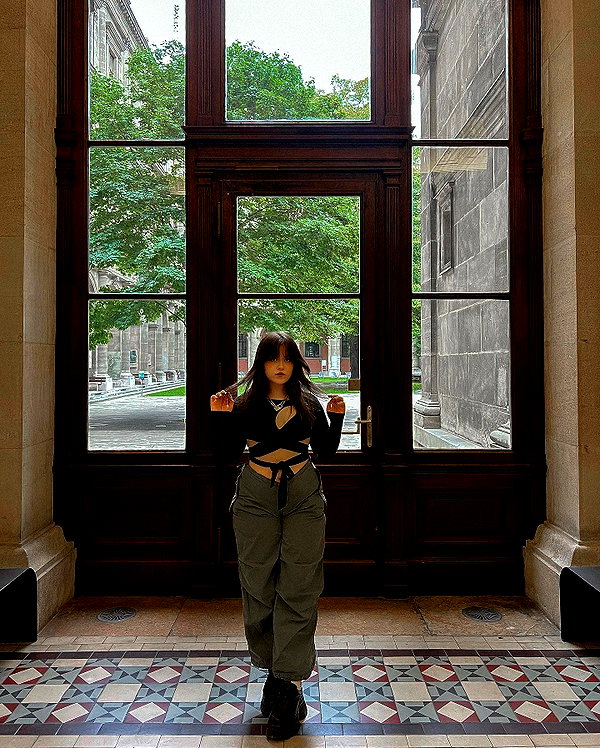 andasrose instagram image archive image