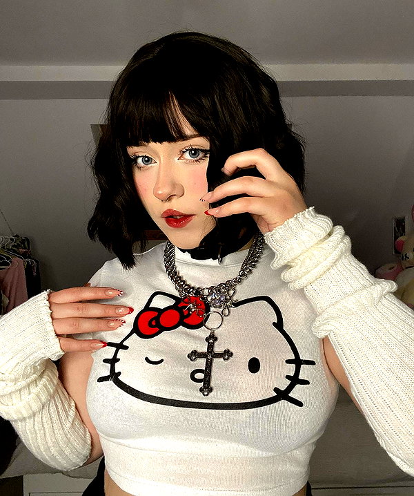 andasrose instagram image archive image