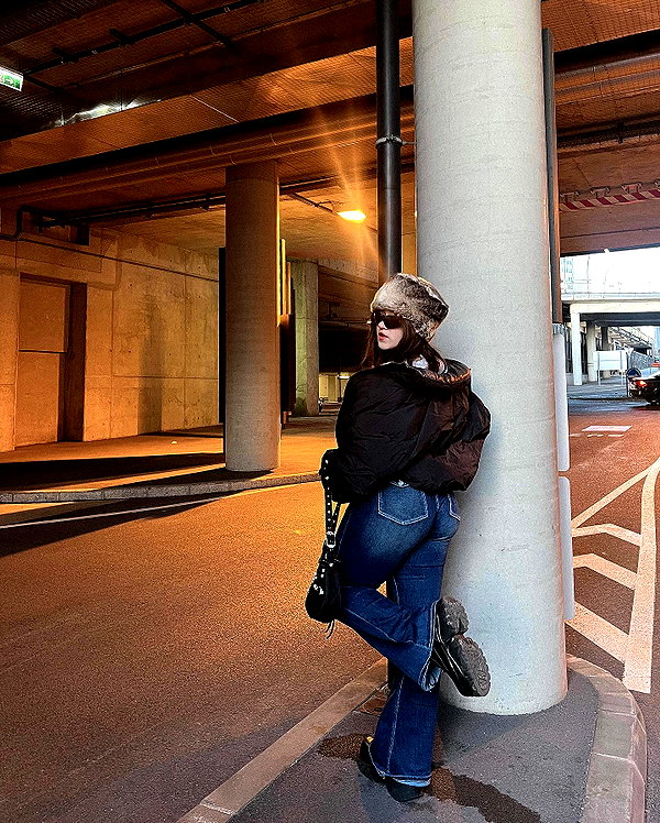 andasrose instagram image archive image