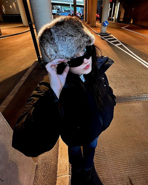 andasrose instagram image archive image