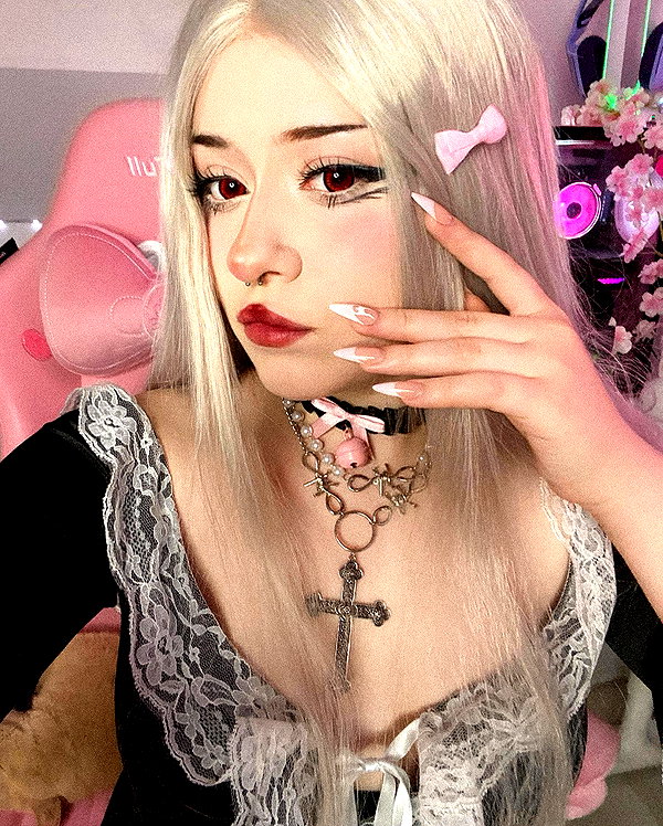 andasrose instagram image archive image