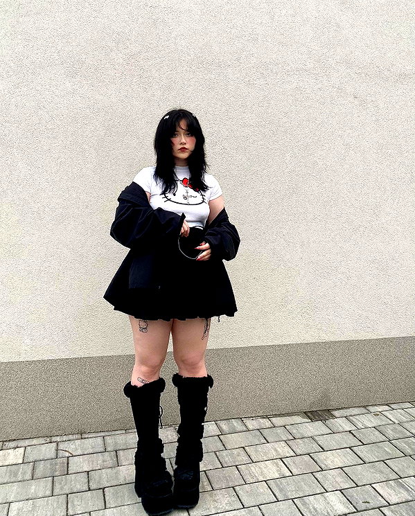 andasrose instagram image archive image