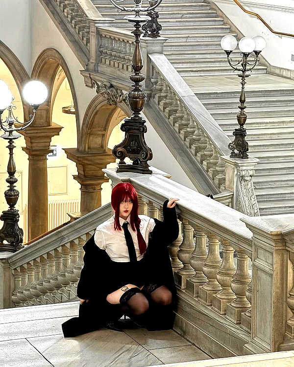 andasrose instagram image archive image