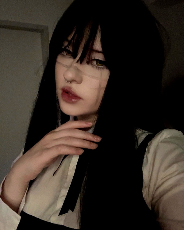 andasrose instagram image archive image