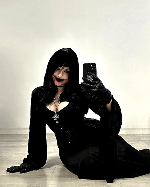 andasrose instagram image archive image
