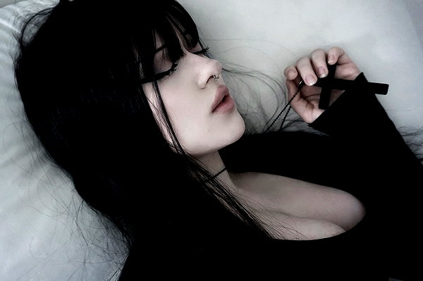 andasrose instagram image archive image