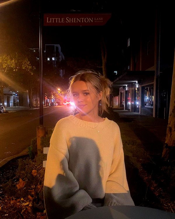 anika.wicks instagram image archive image