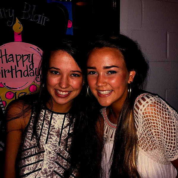 annaa_thompsonnn instagram image archive image