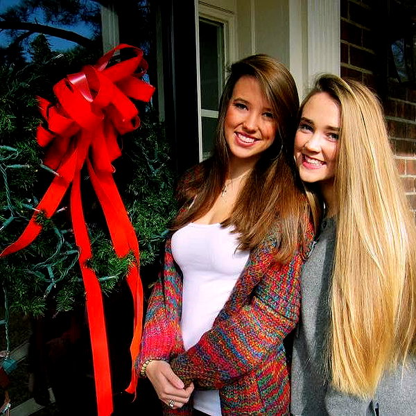 annaa_thompsonnn instagram image archive image