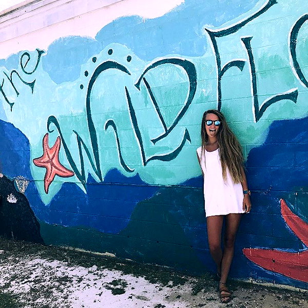 annaa_thompsonnn instagram image archive image
