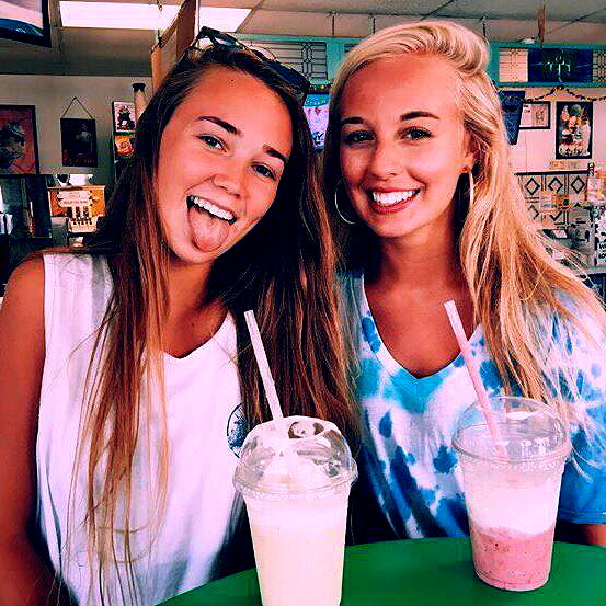 annaa_thompsonnn instagram image archive image