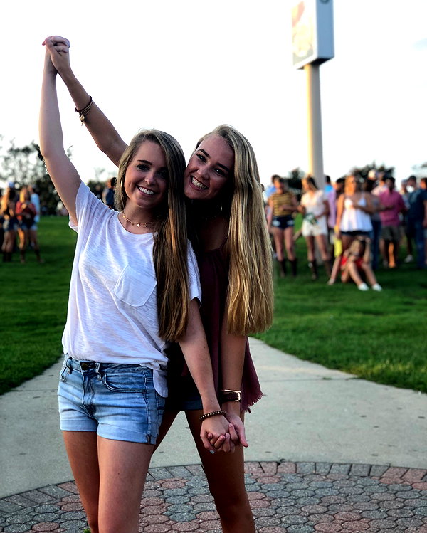annaa_thompsonnn instagram image archive image