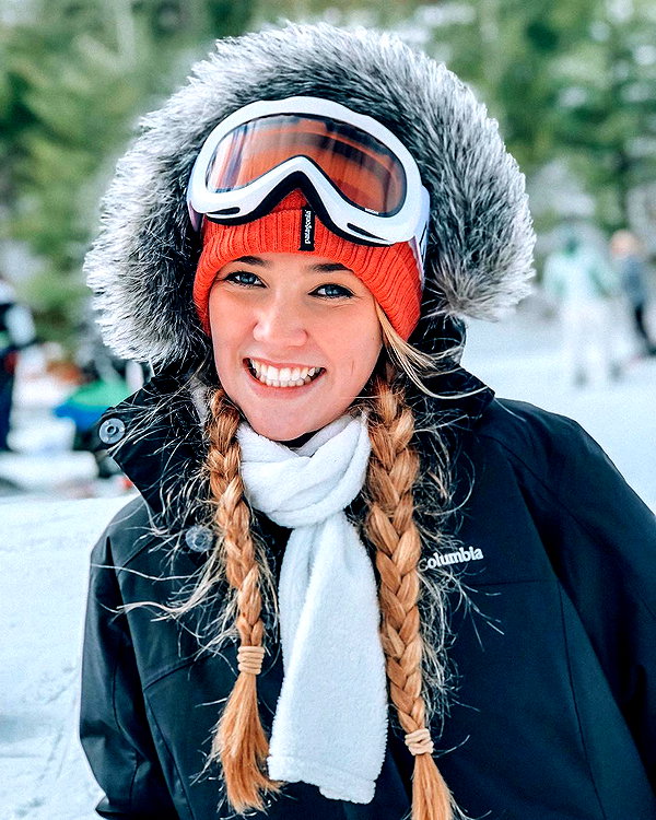 annaa_thompsonnn instagram image archive image