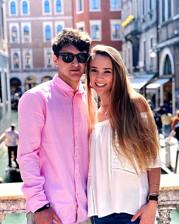 annaa_thompsonnn instagram image archive image