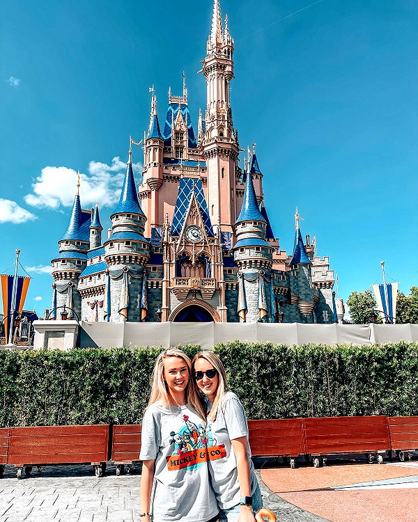 annaa_thompsonnn instagram image archive image