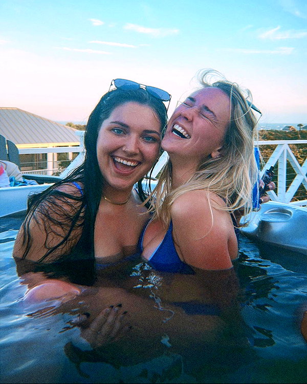 annaa_thompsonnn instagram image archive image