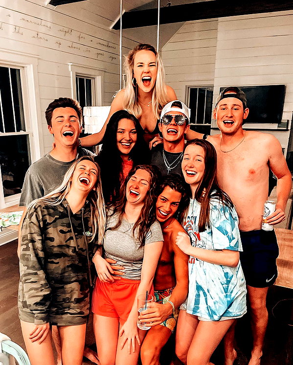 annaa_thompsonnn instagram image archive image