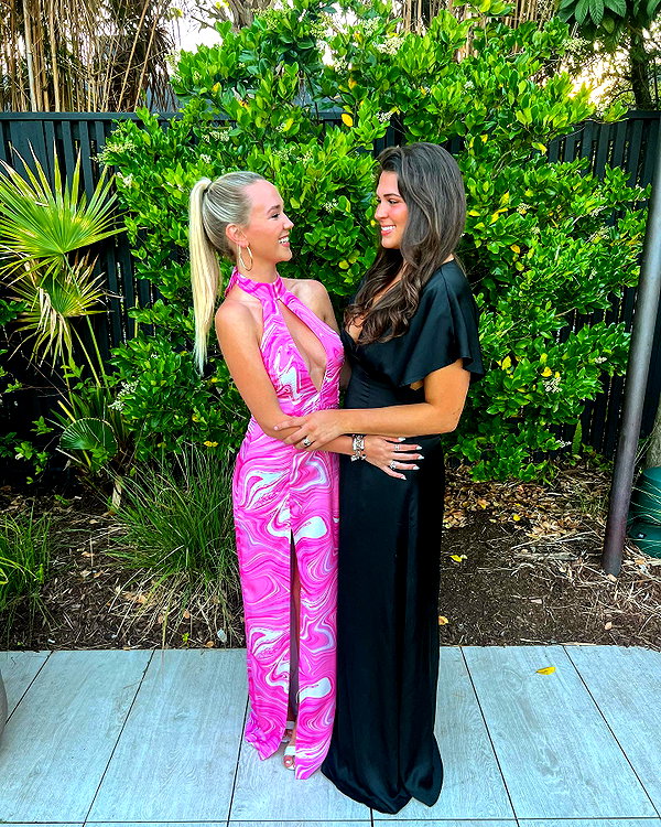 annaa_thompsonnn instagram image archive image