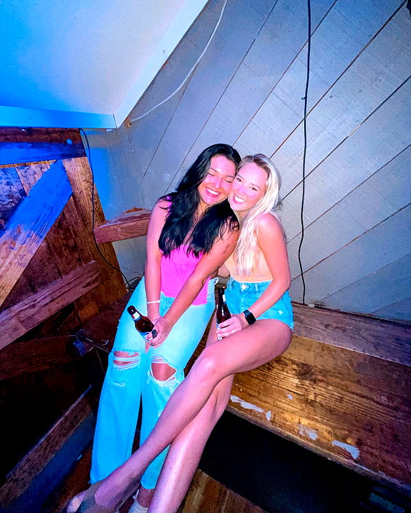 annaa_thompsonnn instagram image archive image