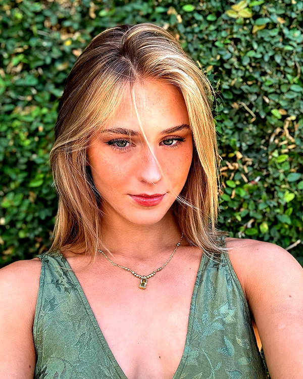 annabel.lucinda annabel.lucinda archive image