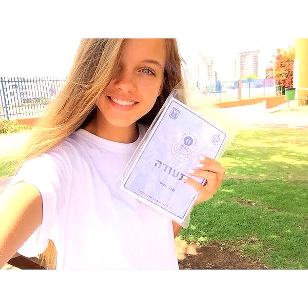 annazak12 instagram image archive image