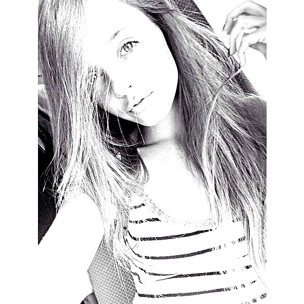 annazak12 instagram image archive image