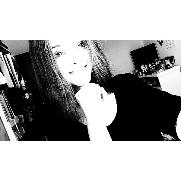 annazak12 instagram image archive image