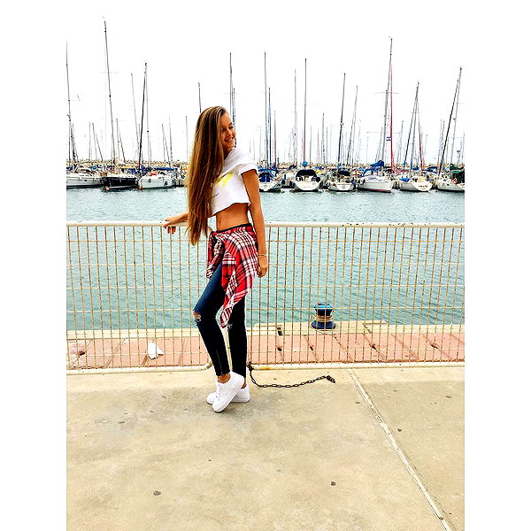 annazak12 instagram image archive image