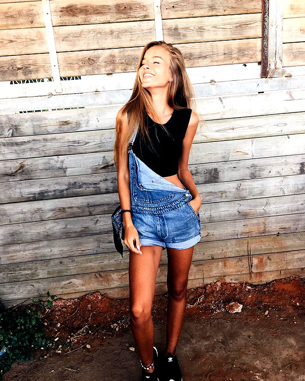 annazak12 instagram image archive image
