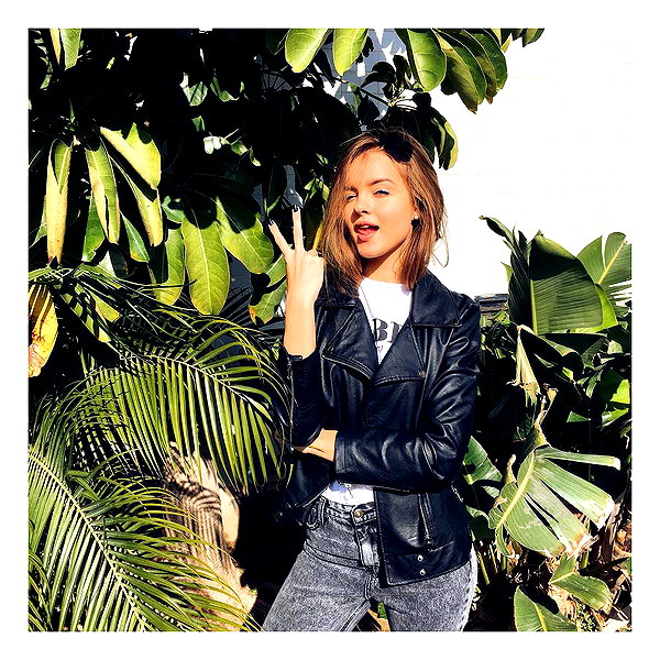 annazak12 instagram image archive image