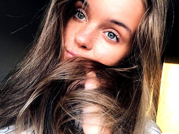 annazak12 instagram image archive image