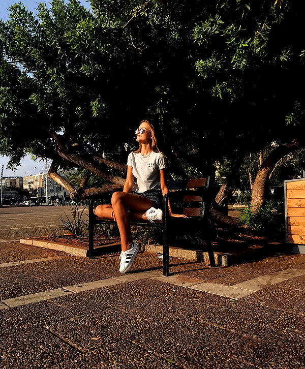 annazak12 instagram image archive image