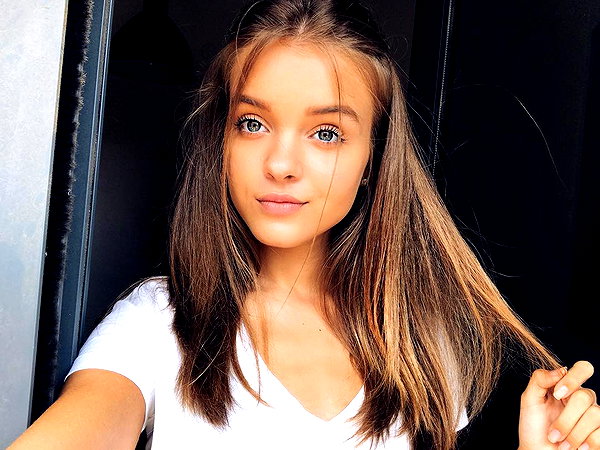 annazak12 instagram image archive image