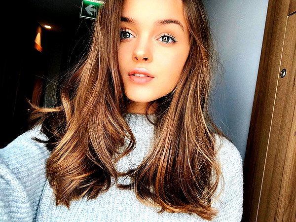 annazak12 instagram image archive image
