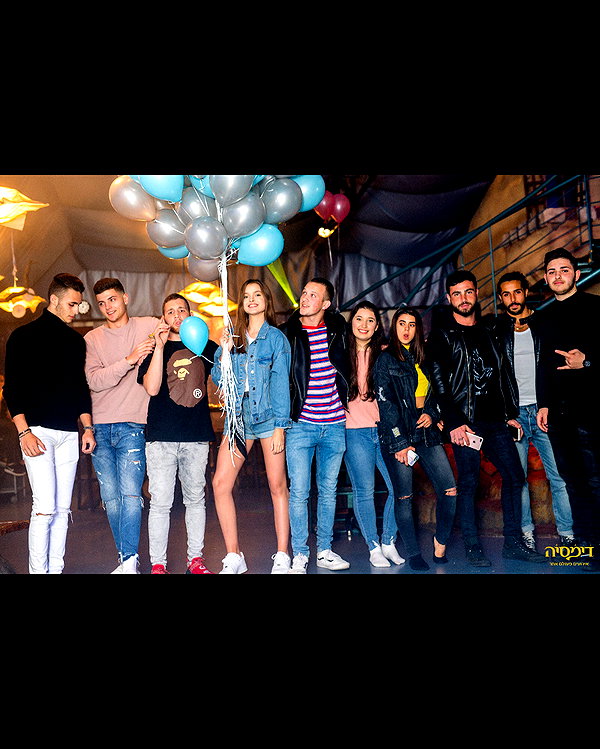annazak12 instagram image archive image