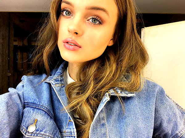 annazak12 instagram image archive image