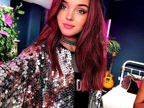 annazak12 instagram image archive image