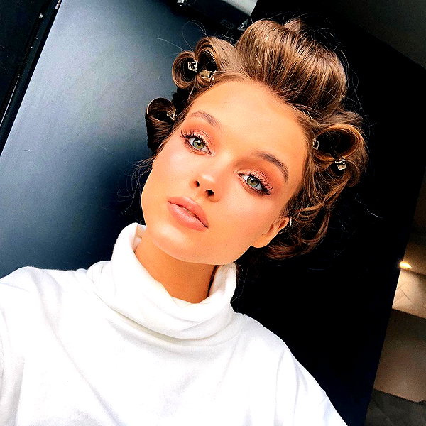 annazak12 instagram image archive image
