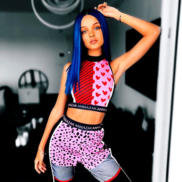 annazak12 instagram image archive image