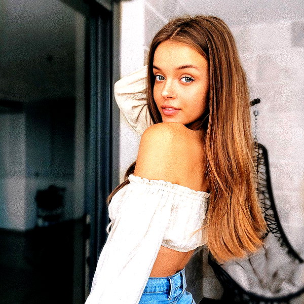 annazak12 instagram image archive image