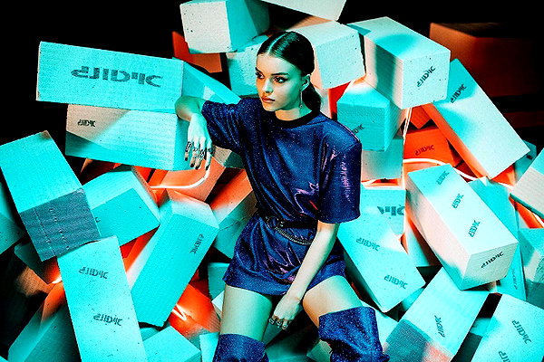 annazak12 instagram image archive image