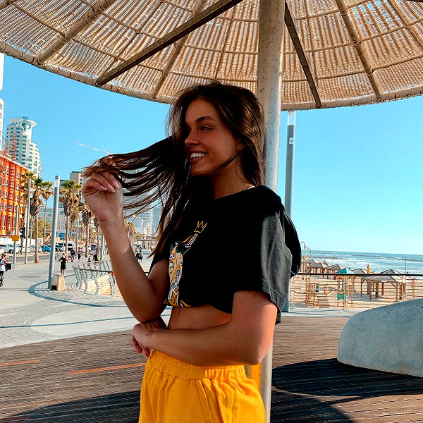 annazak12 instagram image archive image
