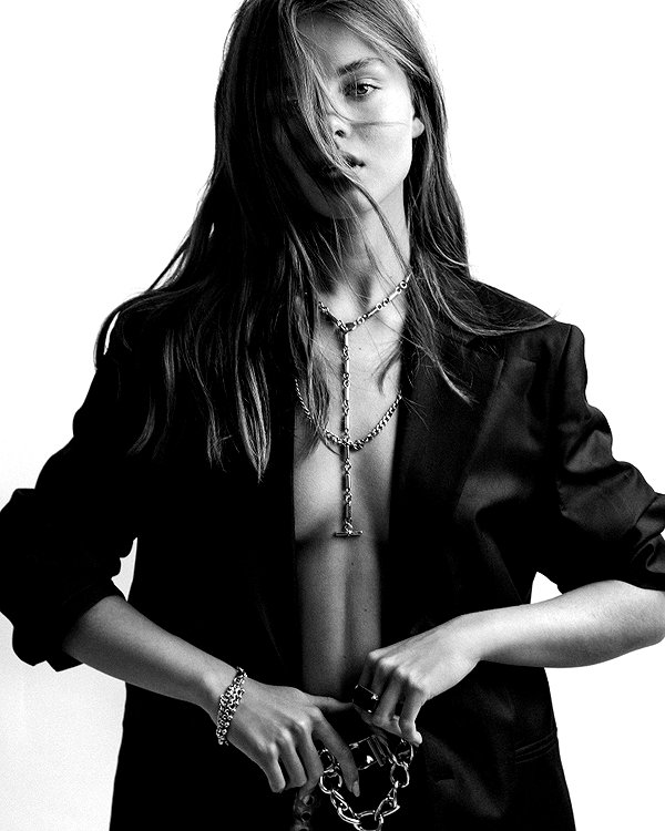 annazak12 instagram image archive image
