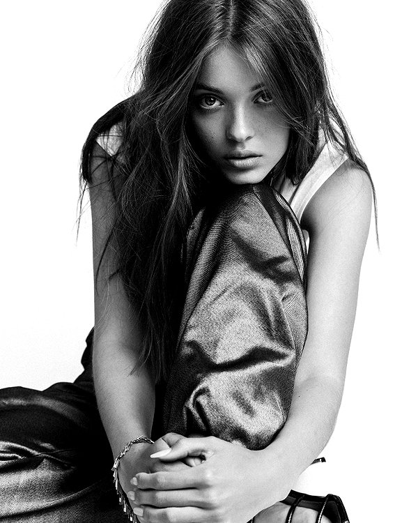 annazak12 instagram image archive image