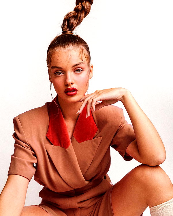 annazak12 instagram image archive image