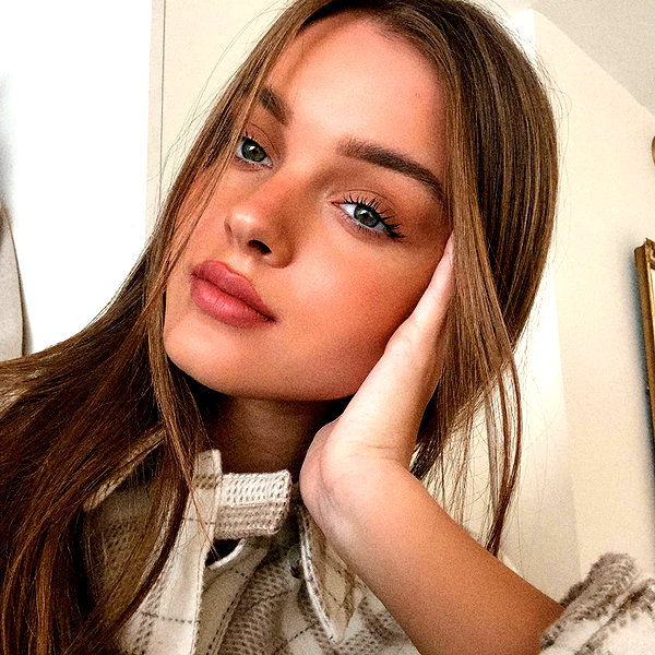 annazak12 instagram image archive image